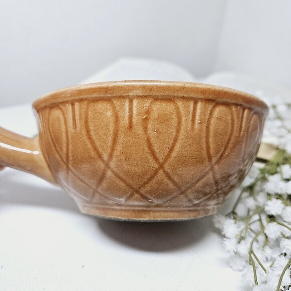 Vintage USA Stoneware Lidded Pottery Soup Chili Bean Crock Caramel Etched Handle - Picture 5 of 10